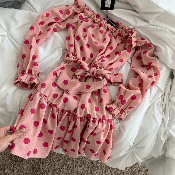 PrettyLittleThing Dresses & Skirts - Pretty little thing dress